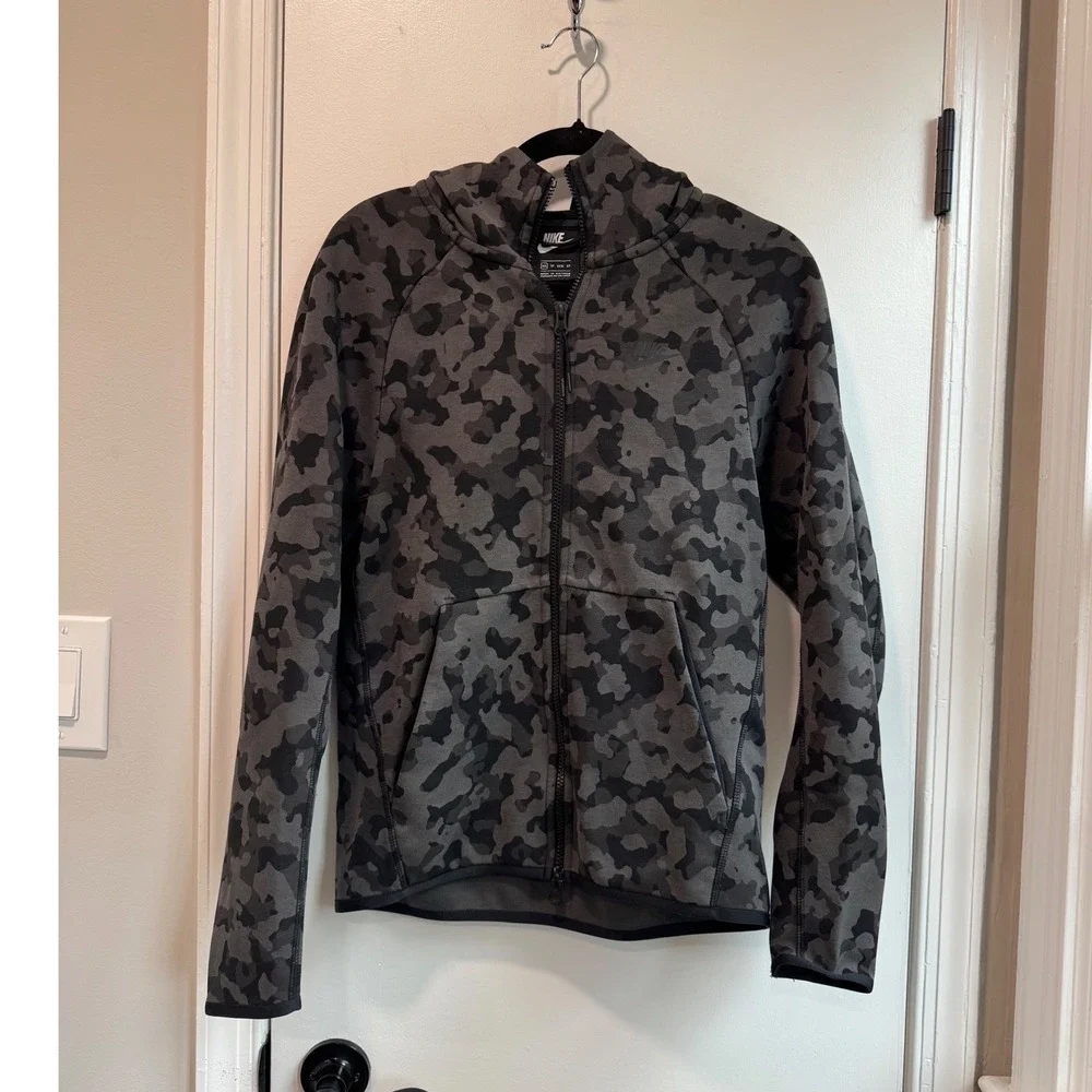 Nike Tech Camo Full Zip Hoodie Womens XS Grey Black Camouflage‎ Jacket